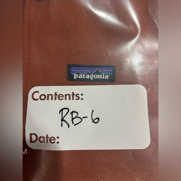 Patagonia Women's Size S Small Micro D 1/4 Zip Fleece Pullover Jacket Red NWT - Picture 10 of 10